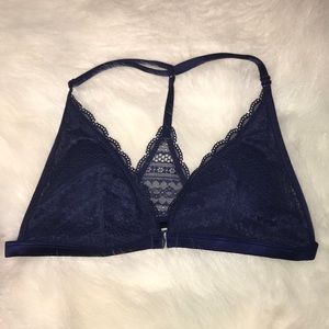 NEW WITH TAGS-Victoria’s Secret Navy Blue Bralette